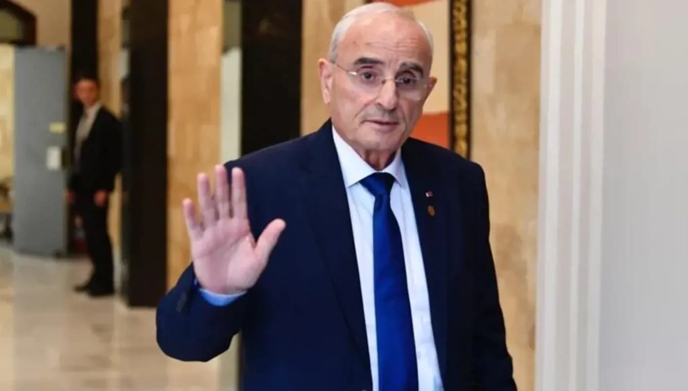 Defense Minister: August 1st is a national day