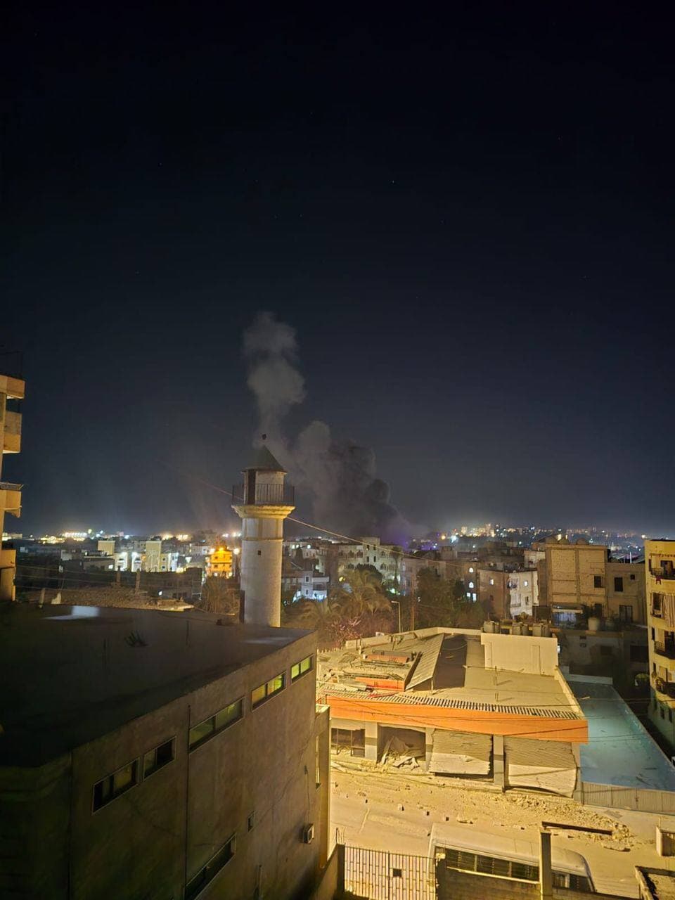 Israeli strikes hit Tyre villages