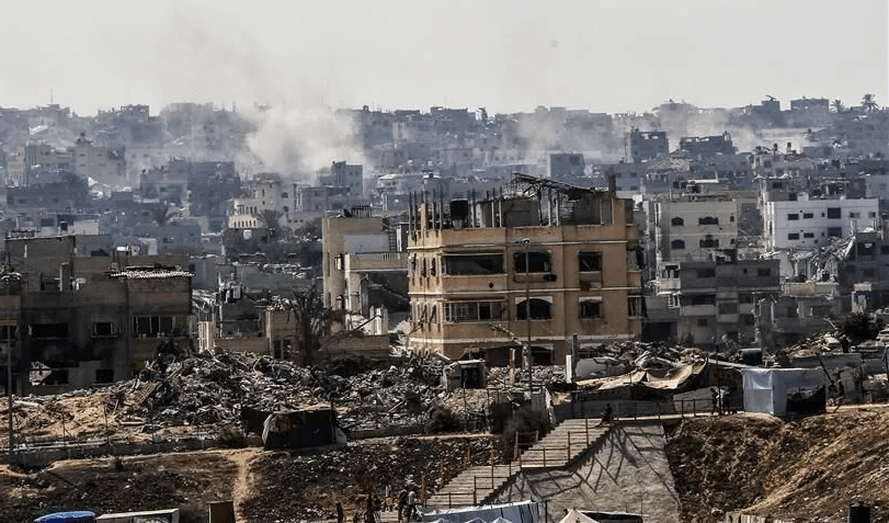 Seven Palestinians Hurt in Drone Attack