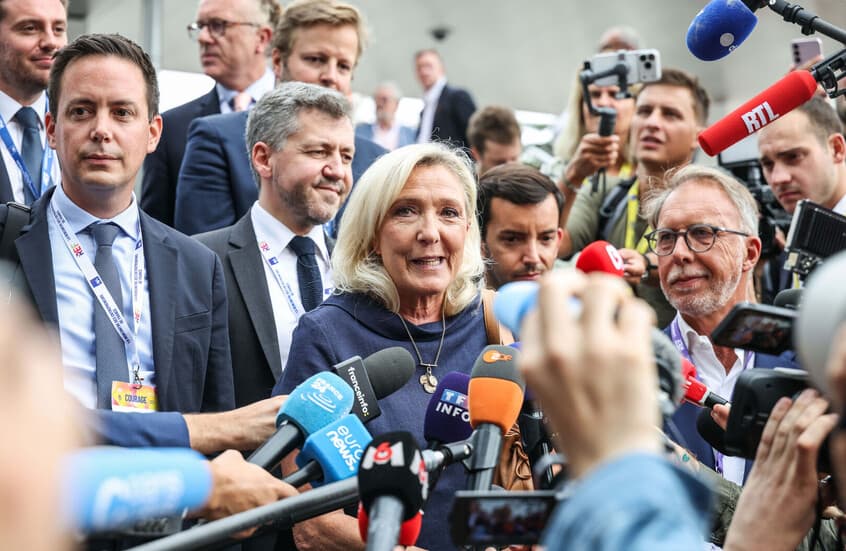 France Poll: Le Pen Favored