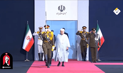 تونس يذكرون تشييع السيد خامنئي