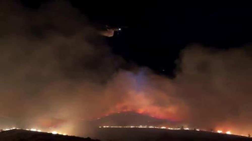 Nevada wildfire prompts evacuations