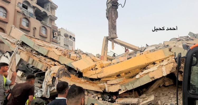 Gaza Partial Building Collapse Causes 5 Injuries