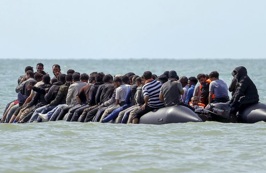 Britain and France Boost Immigration Controls
