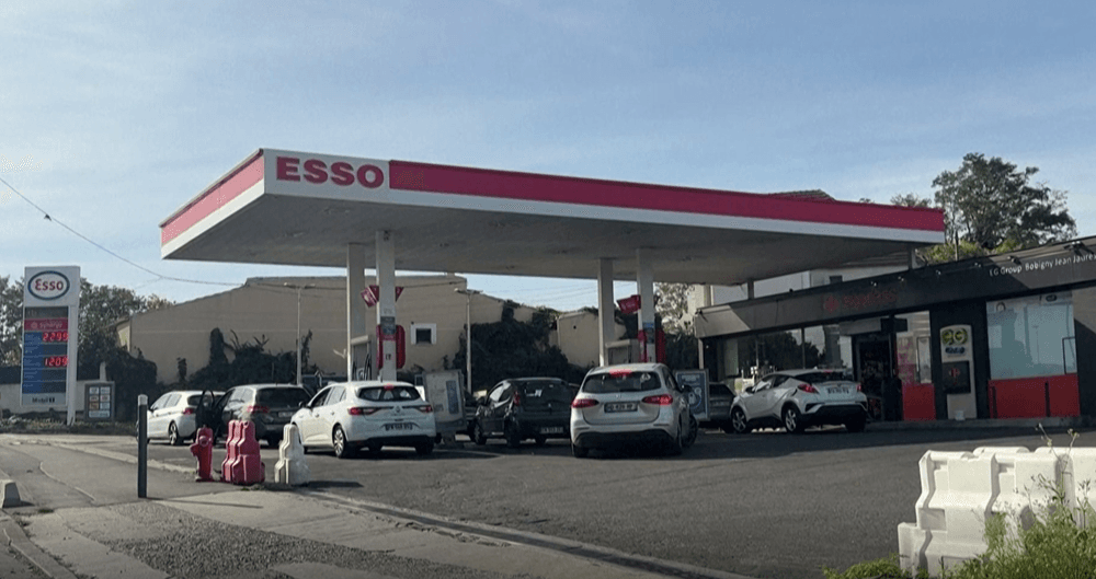 Record Fuel Prices Raise Costs in France