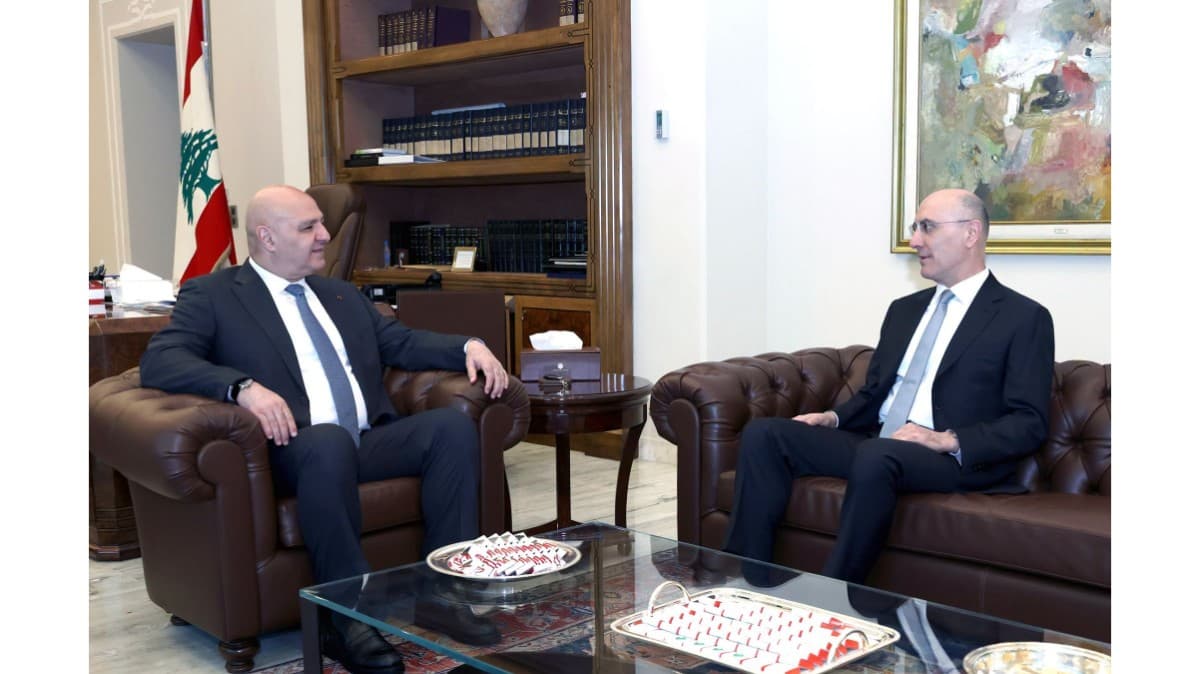 Aoun and El Hajjjar Discuss Security and Paris Conference