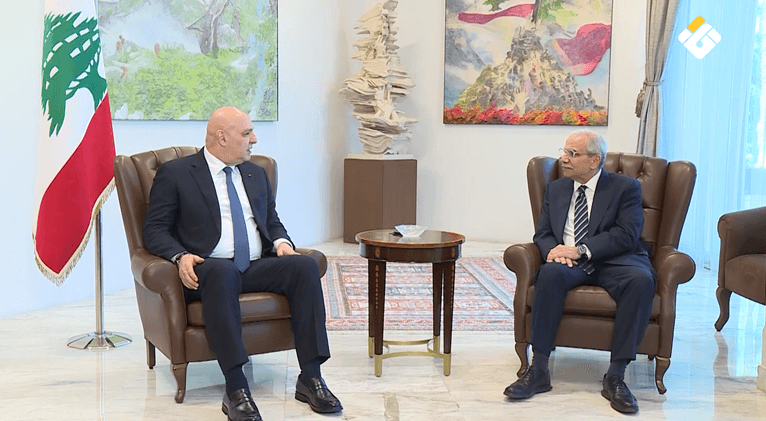 نواف سلام يناقش أوضاع الجنوب وجدول الوزراء