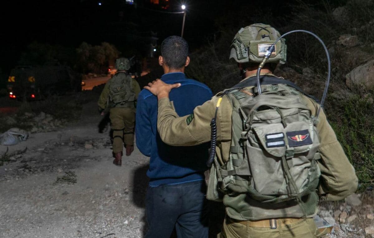 West Bank Raid: Injuries and Arrests