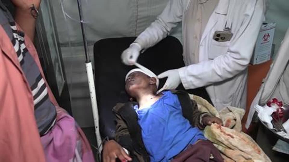 صحة صنعاء: شهيد و 4 جرحى بتفجير في تعز