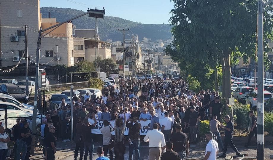 Mass march marks 26th anniversary of Al-Aqsa Intifada