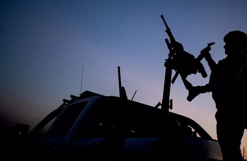 خبير روسي يحدد منطقة عازلة بسومي