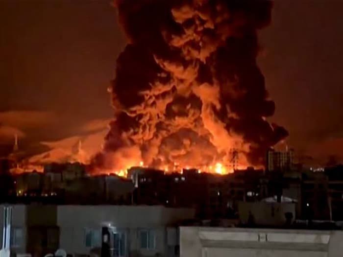 Massive Fire at Refining Facility in Western Iran
