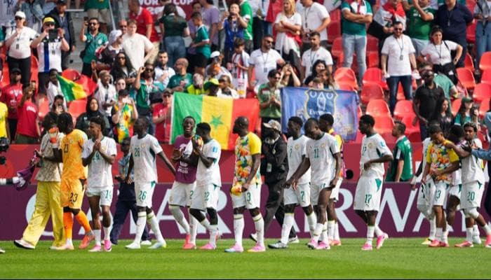 رئيس اتحاد السنغال لكرة القدم يوضح أن طبيب المنتخب متخصص في أمراض النساء