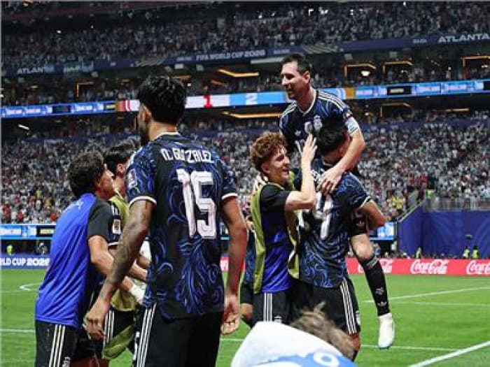موعد نهائي كأس العالم بين الأرجنتين وإسبانيا
