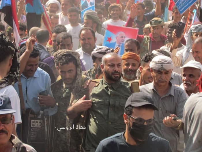 Al-Dhalea Governor Joins Protest Against Saudi Guardianship
