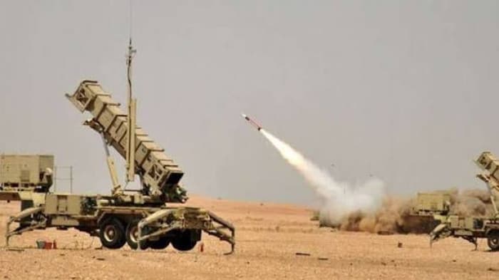 Saudi defenses activate early warning systems