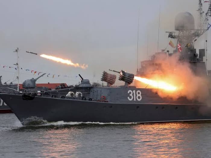 Russia Attacks Two Ukrainian Cities on the Black Sea Causing Casualties