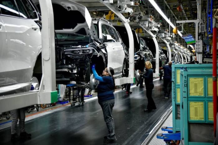 Hyundai partial strike risks production