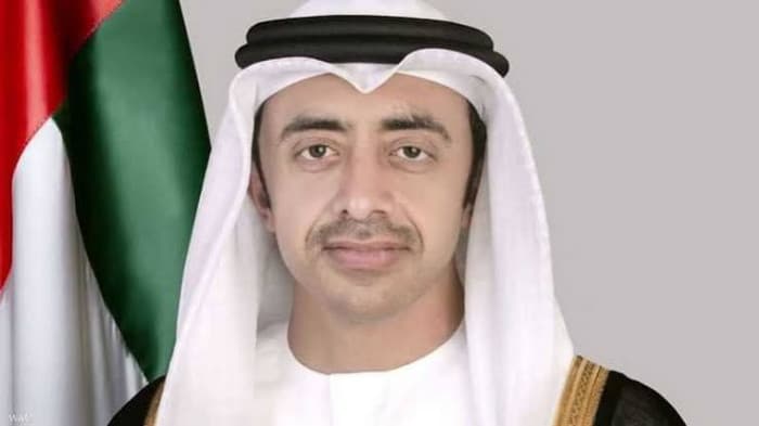 عبدالله بن زايد يتابع الأوضاع في المنطقة