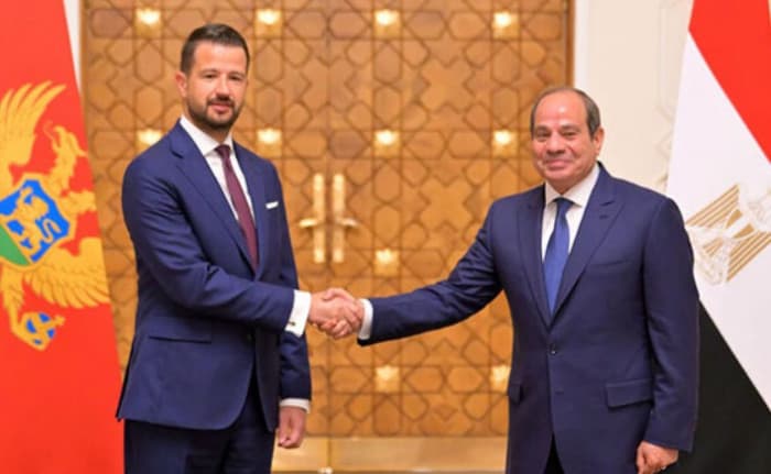 Montenegro supports two-state plan