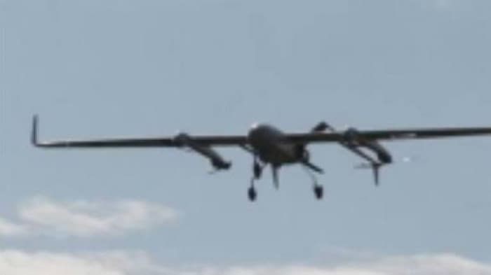 انفجار مسيرة ملغومة قرب قاعدة جوية عراقية