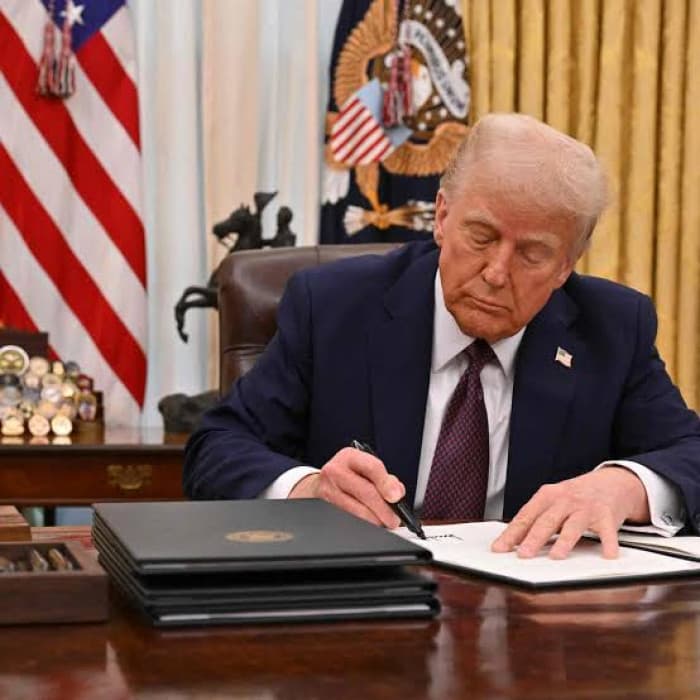White House to imposes 50% tariff on Canadian goods