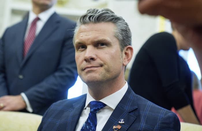 Hicksith Blames Russia and China for Supporting Iran