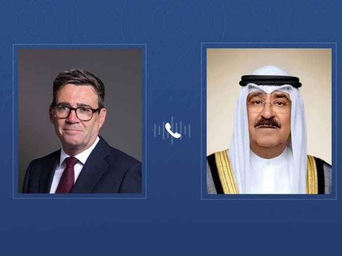 أمير الكويت يناقش مع رئيس الوزراء البريطاني آخر التطورات