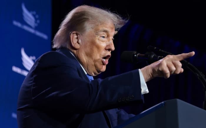 Trump claims he can destroy Iran's bridges in an hour