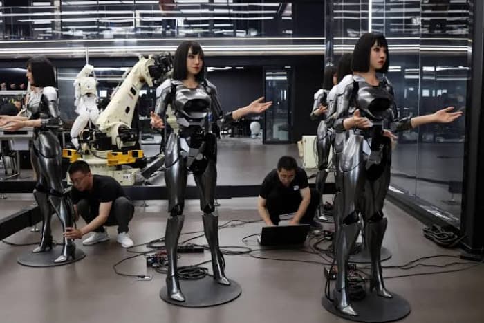 Trump administration halts Chinese robot imports