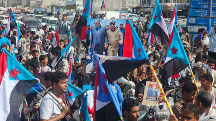 Hadibu holds large march against Saudi oversight