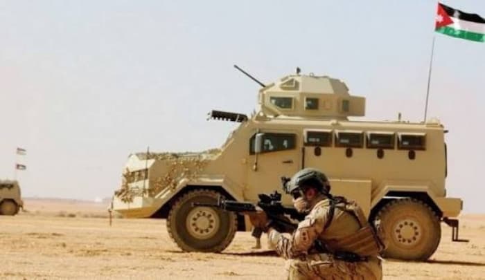 Jordanian army downs five rockets