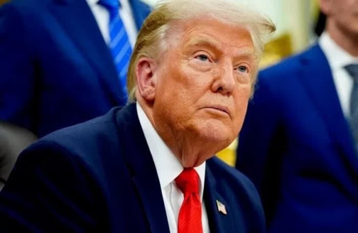 Trump: Putin and Zelensky Seek Deal Despite Challenges