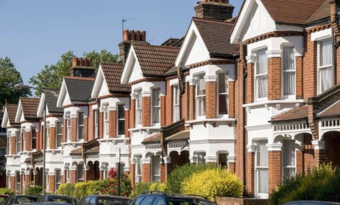 UK house price growth slows in May