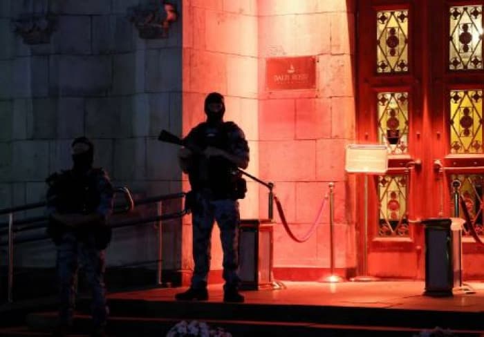 Moscow explosion leaves 3 dead, 21 hurt