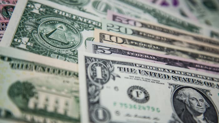 إتش إس بي سي يغيّر قياديين لدعم أسواق الدين