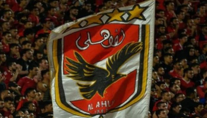 بن رمضان يرحل عن الأهلي إلى قطر