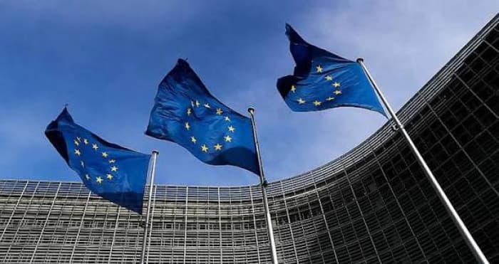EU bans Ceuta migrant transfers