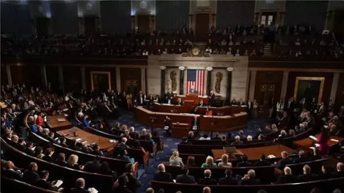 US senators approve Russia sanctions