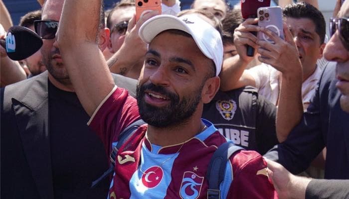القضاء المصري يستدعي محمد صلاح في سبتمبر
