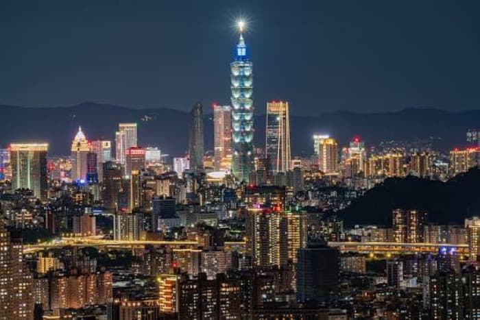 Chinese woman jailed 7 years in Taiwan for election interference