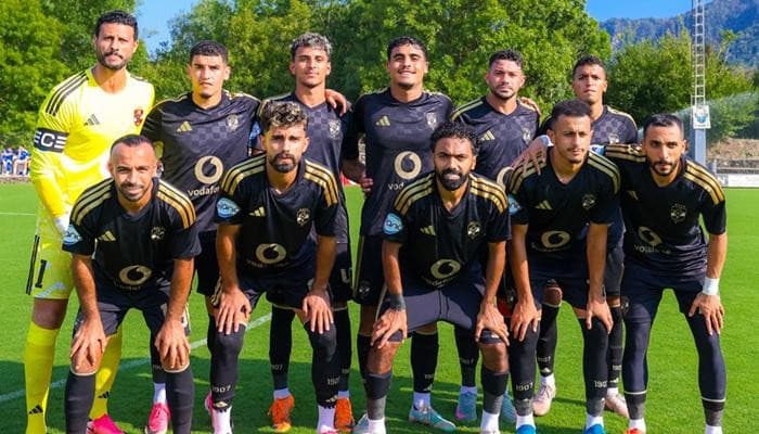 الأهلي يفوز على بادالونا بثلاثية في إسبانيا