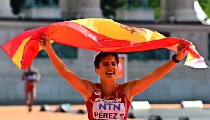 Perez Breaks Half Marathon Record