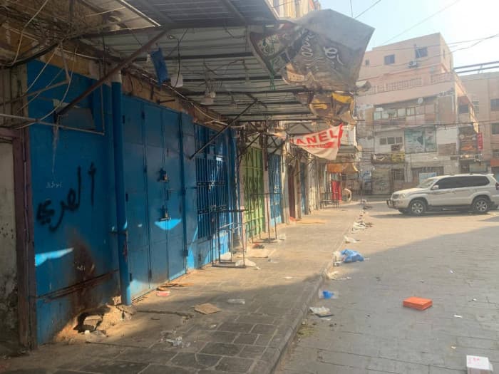 تصعيد شعبي وعصيان مدني في عدن ضد حرب الخدمات