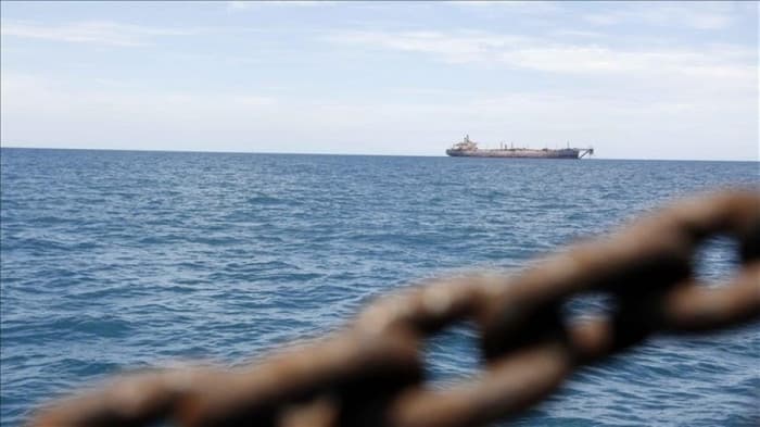 Missile strikes unmanned cargo ship off Al-Makha