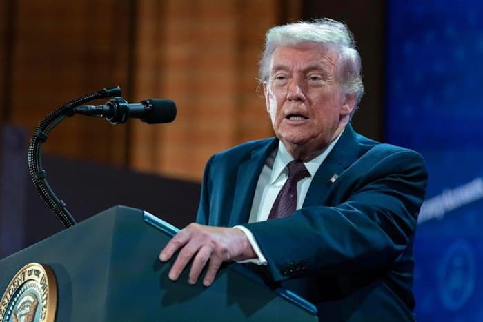 Trump Warns Iran Nukes Threaten Middle East