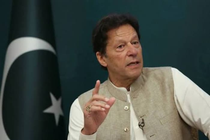 حزب عمران خان يرفع دعوى ضد الحكومة
