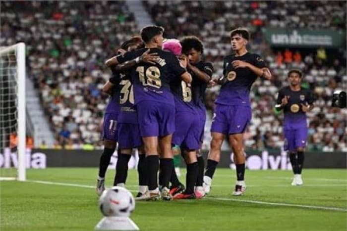 برشلونة يهزم إلتشي بسهولة