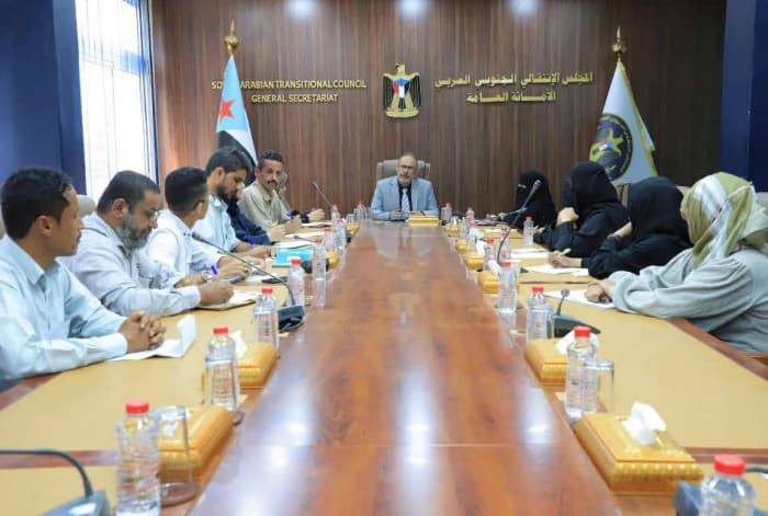الانتقالي يندد بتقييد العمل النقابي الجنوبي
