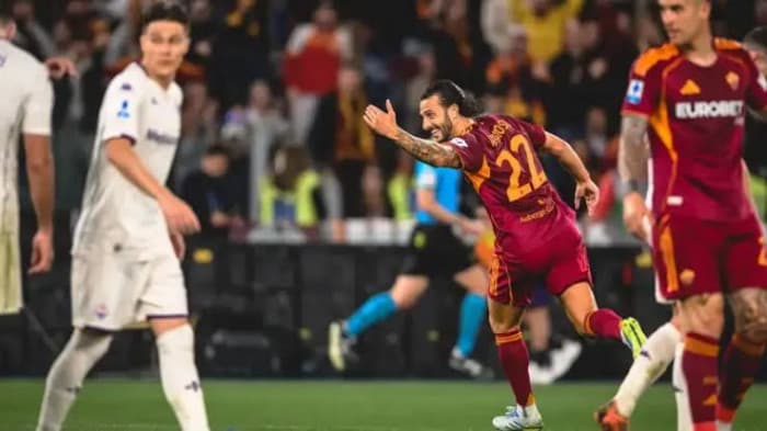 Roma wins 4-0 over Fiorentina
